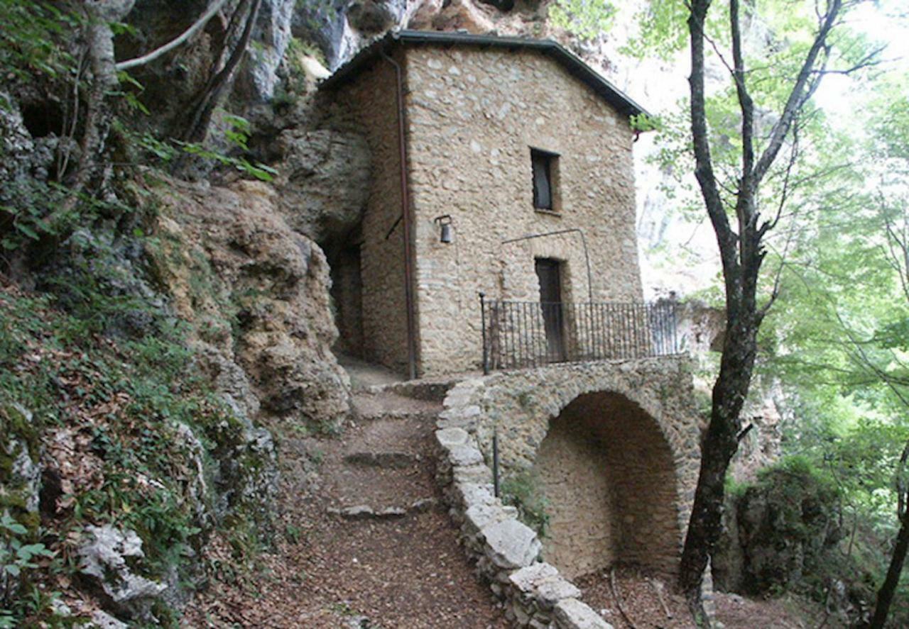 B&B Fiume Morino Exterior photo